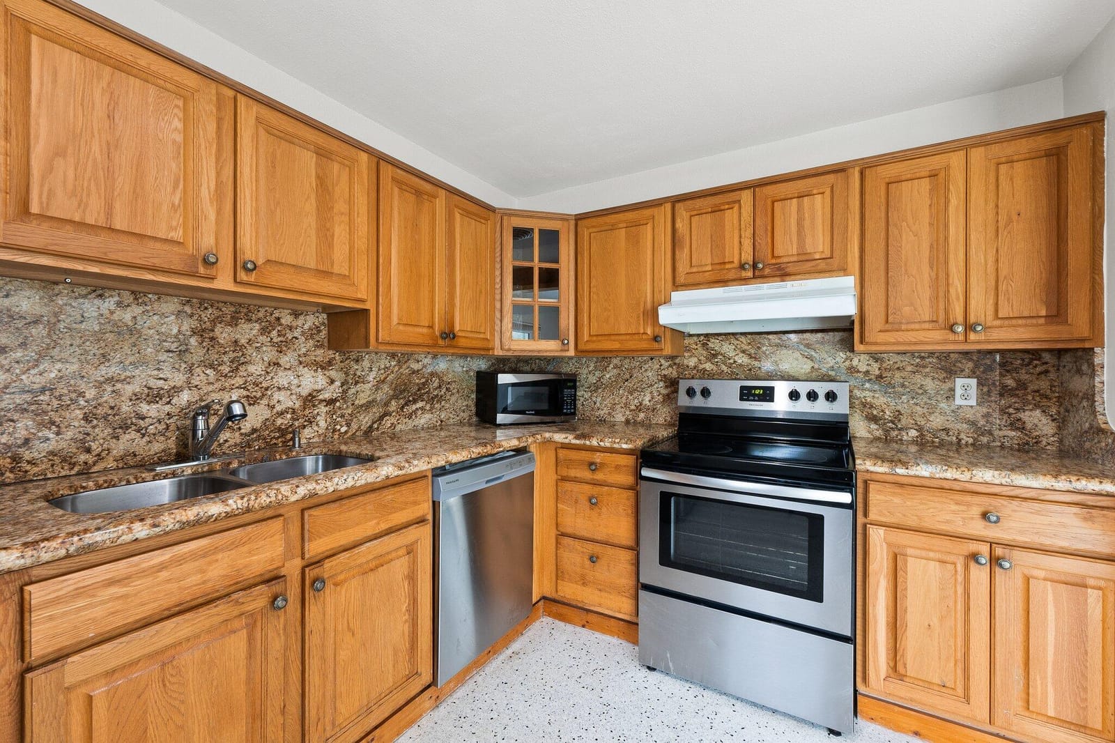 1154 Bayshore Drive — photo 11