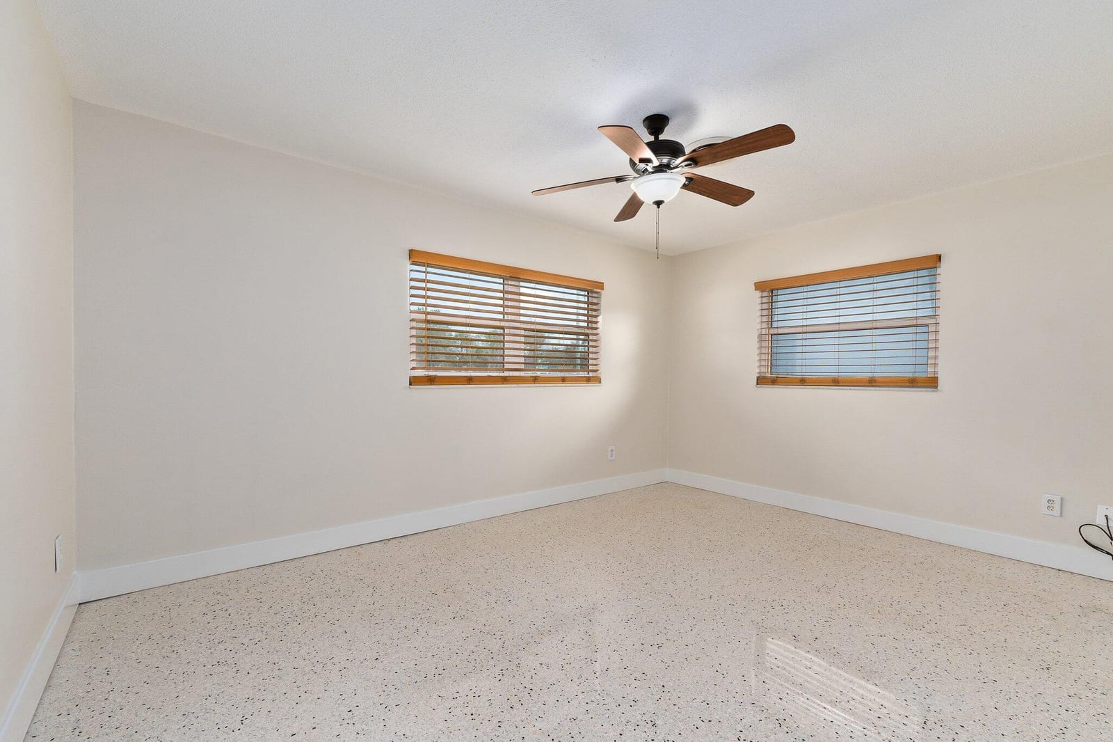 1154 Bayshore Drive — photo 12
