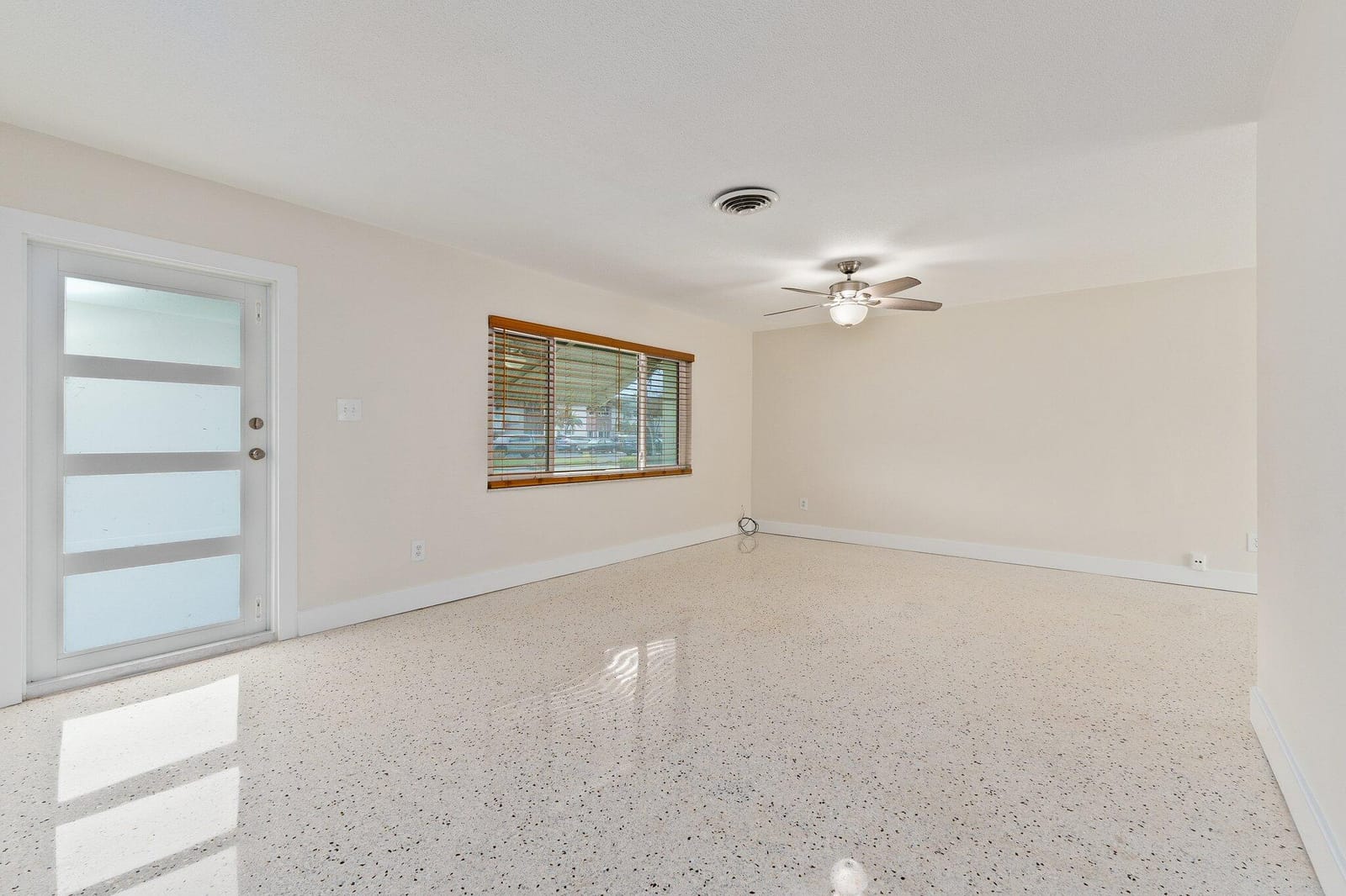 1154 Bayshore Drive — photo 6