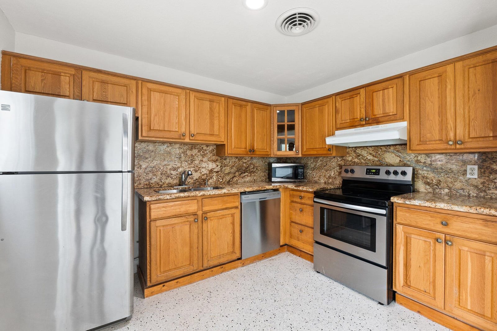 1154 Bayshore Drive — photo 9