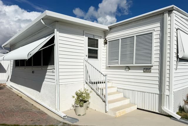 204 Palm Drive I, Briny Breezes, FL 33435