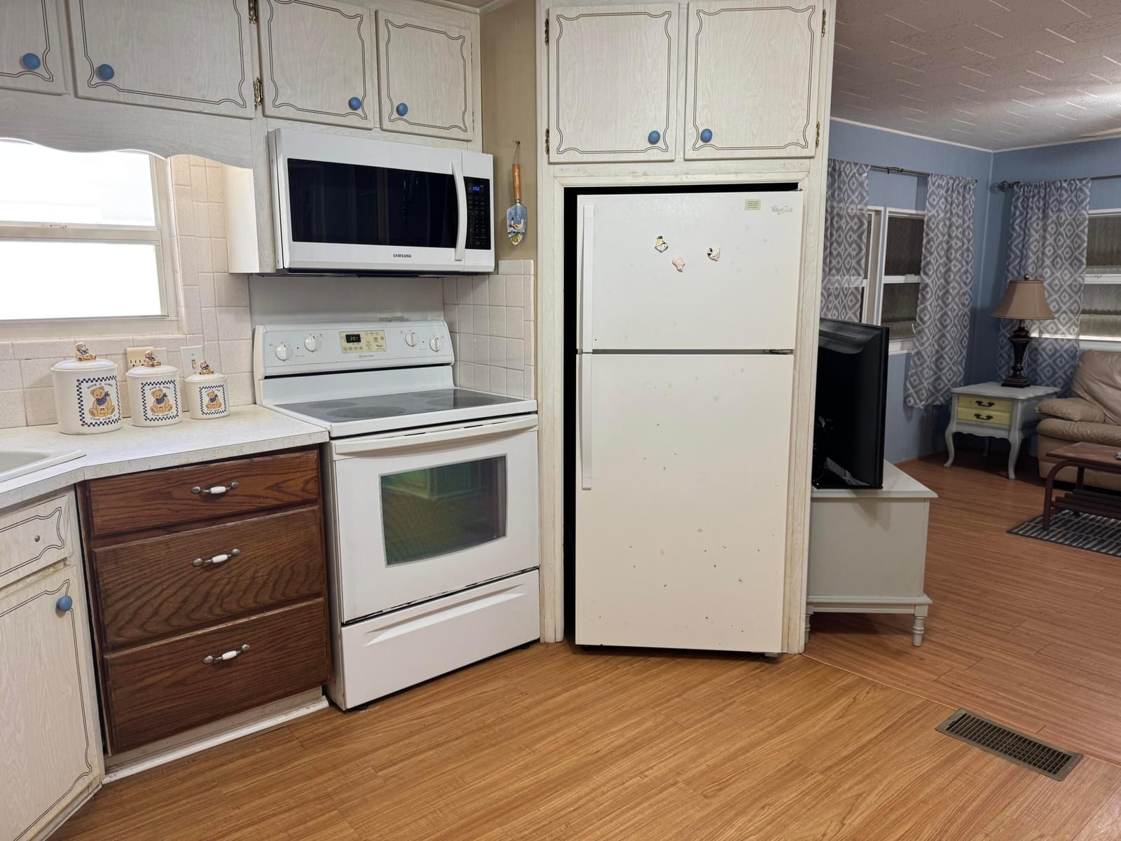 204 Palm Drive I, Briny Breezes, FL 33435 photo 11