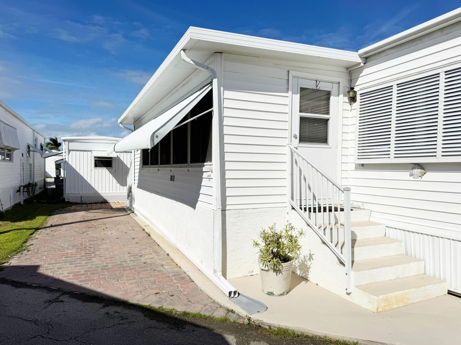 204 Palm Drive I, Briny Breezes, FL 33435 photo 5