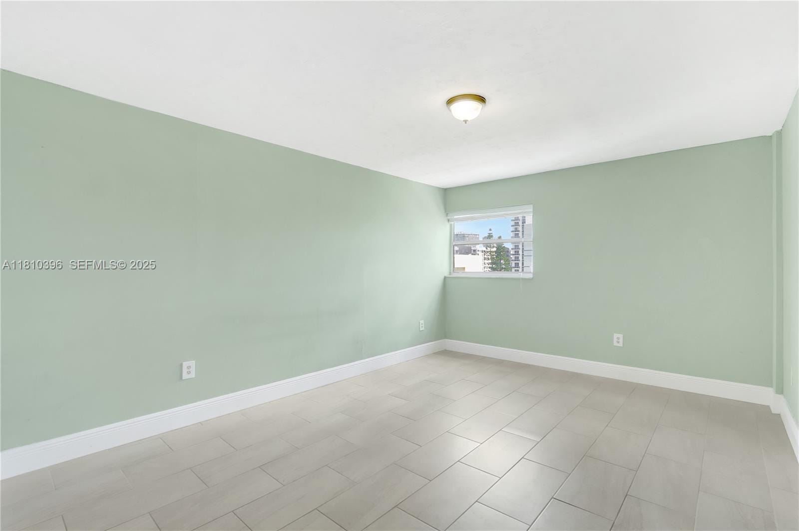 600 NE 25th Street PHD — photo 11