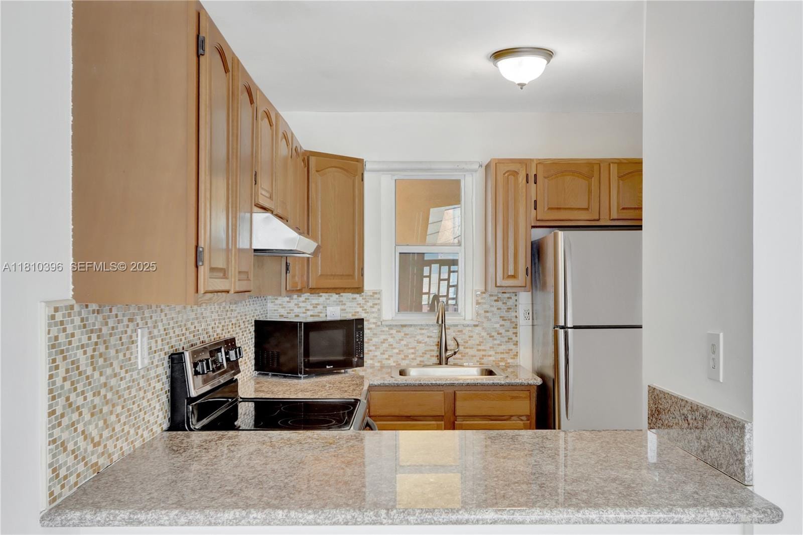 600 NE 25th Street PHD — photo 8