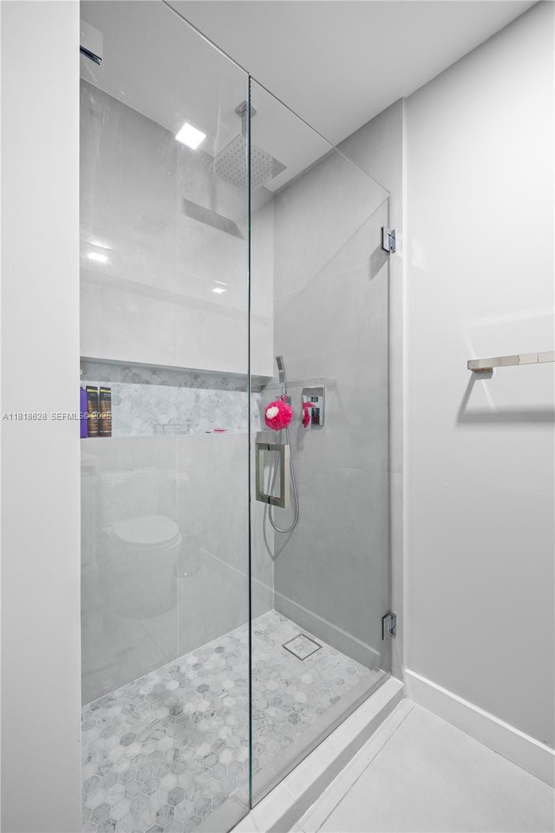 801 Brickell Key Boulevard 2203, Miami, FL 33131 photo 24