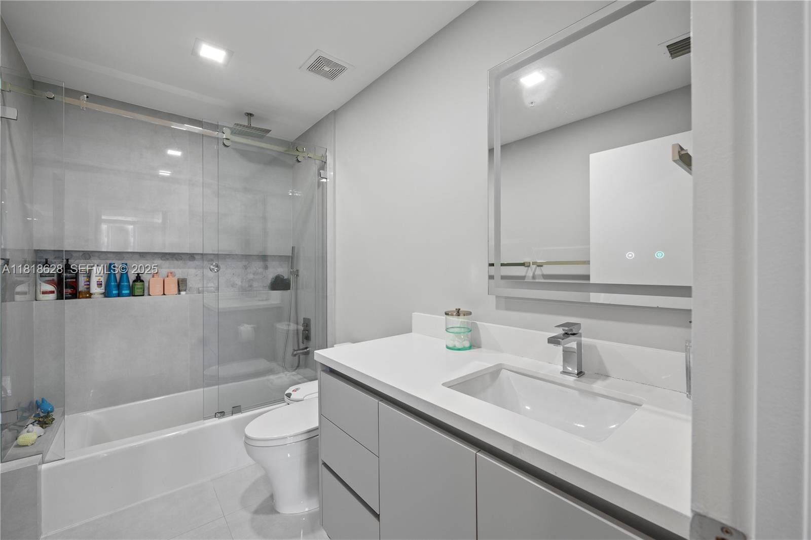 801 Brickell Key Boulevard 2203, Miami, FL 33131 photo 27