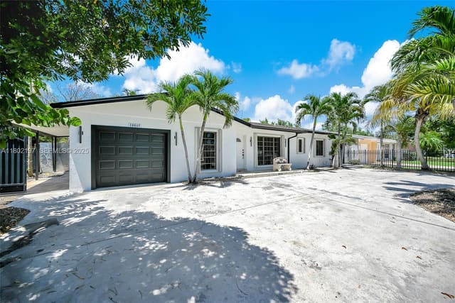10845 SW 152nd Terrace, Miami, FL 33157