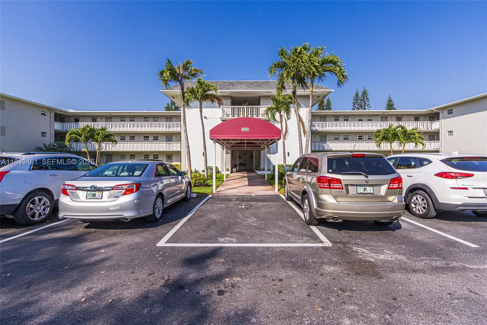 1000 Hillcrest Court 212, Hollywood, FL 33021 photo 2