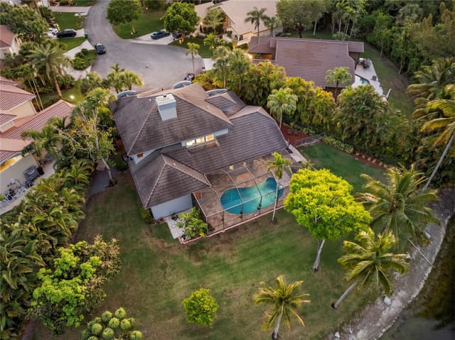 6001 NW 68th Manor, sold in Country Place, Parkland, FL