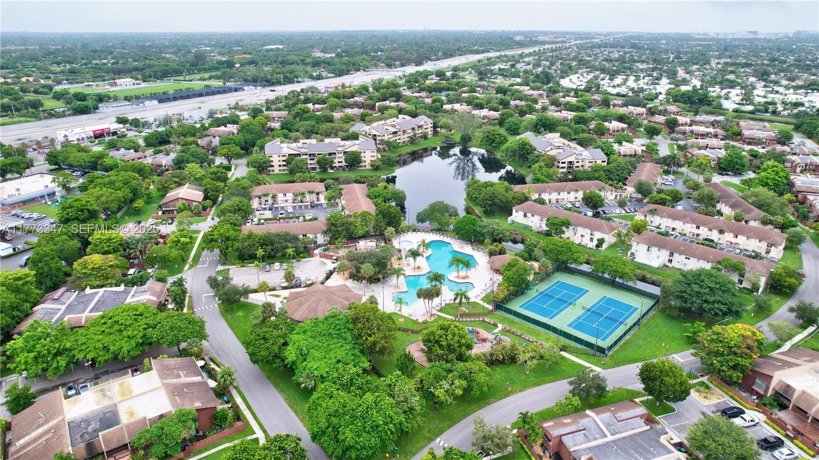 6947 SW 115th Place E36, Miami, FL 33173 photo 23