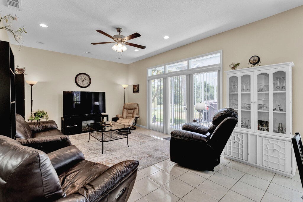 4404 Redwood Drive, Fort Pierce, FL 34951 photo 17