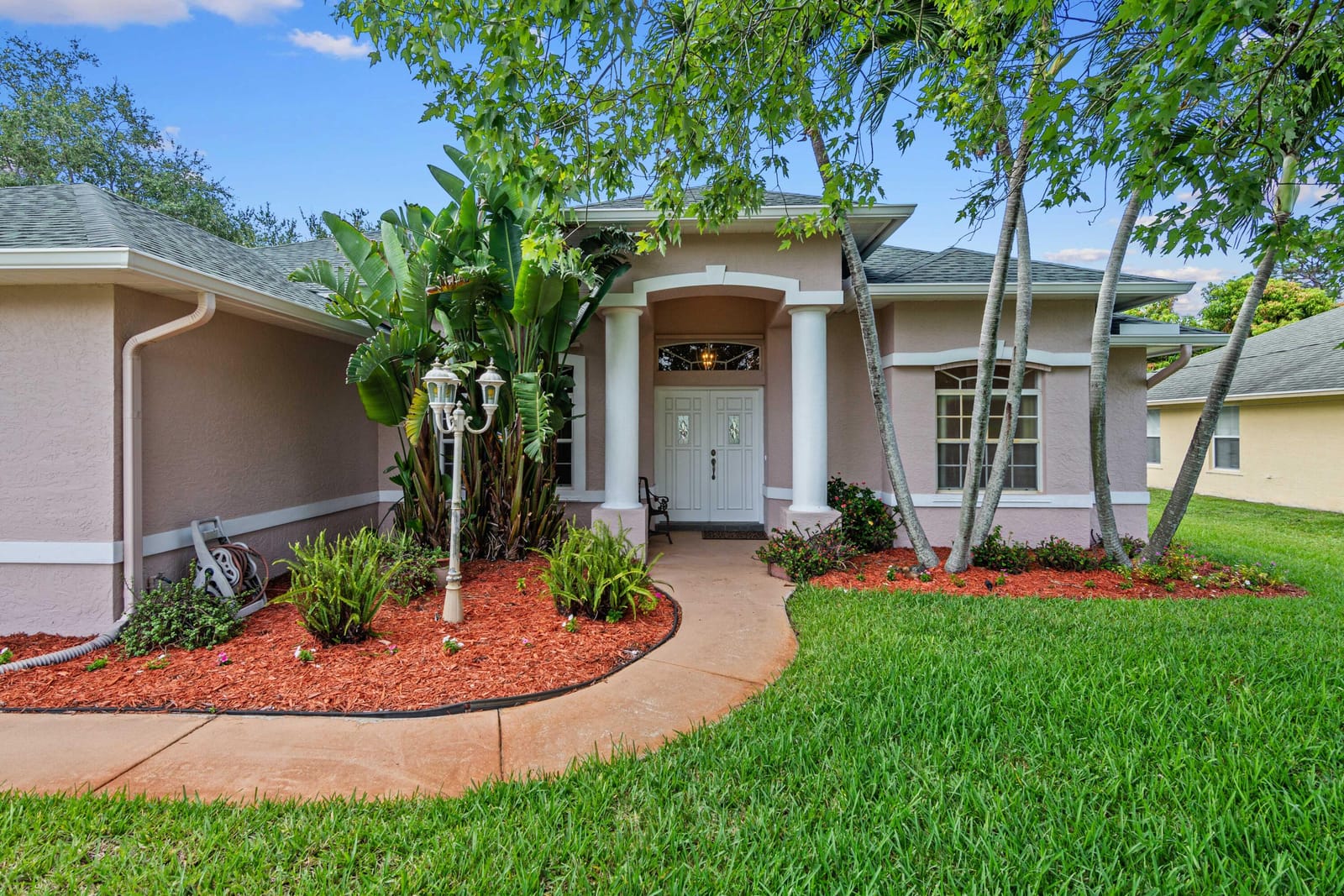 1611 SE Simmons Street, Port St. Lucie, FL 34952 photo 2