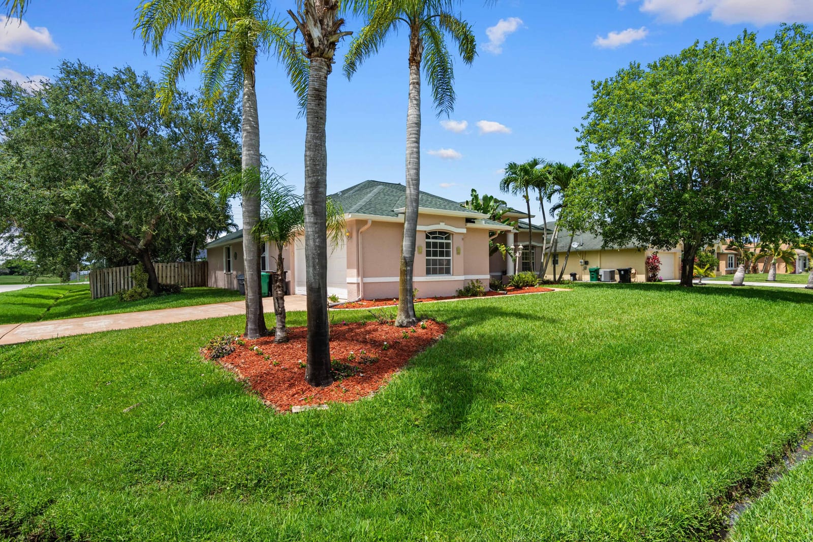 1611 SE Simmons Street, Port St. Lucie, FL 34952 photo 4