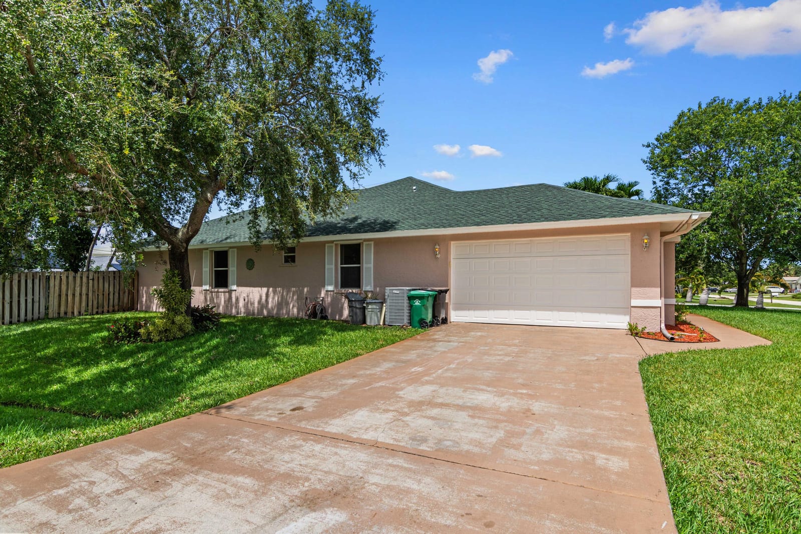 1611 SE Simmons Street, Port St. Lucie, FL 34952 photo 5