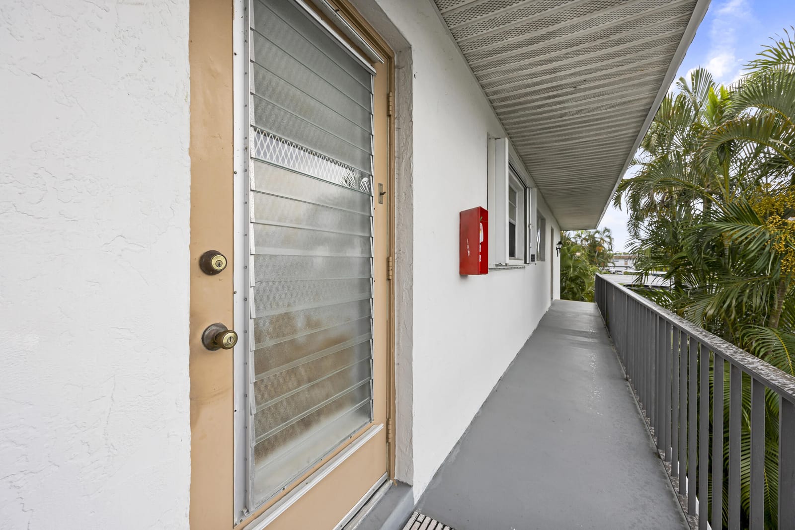 2950 SE Ocean Boulevard 9-5, Stuart, FL 34996 photo 3