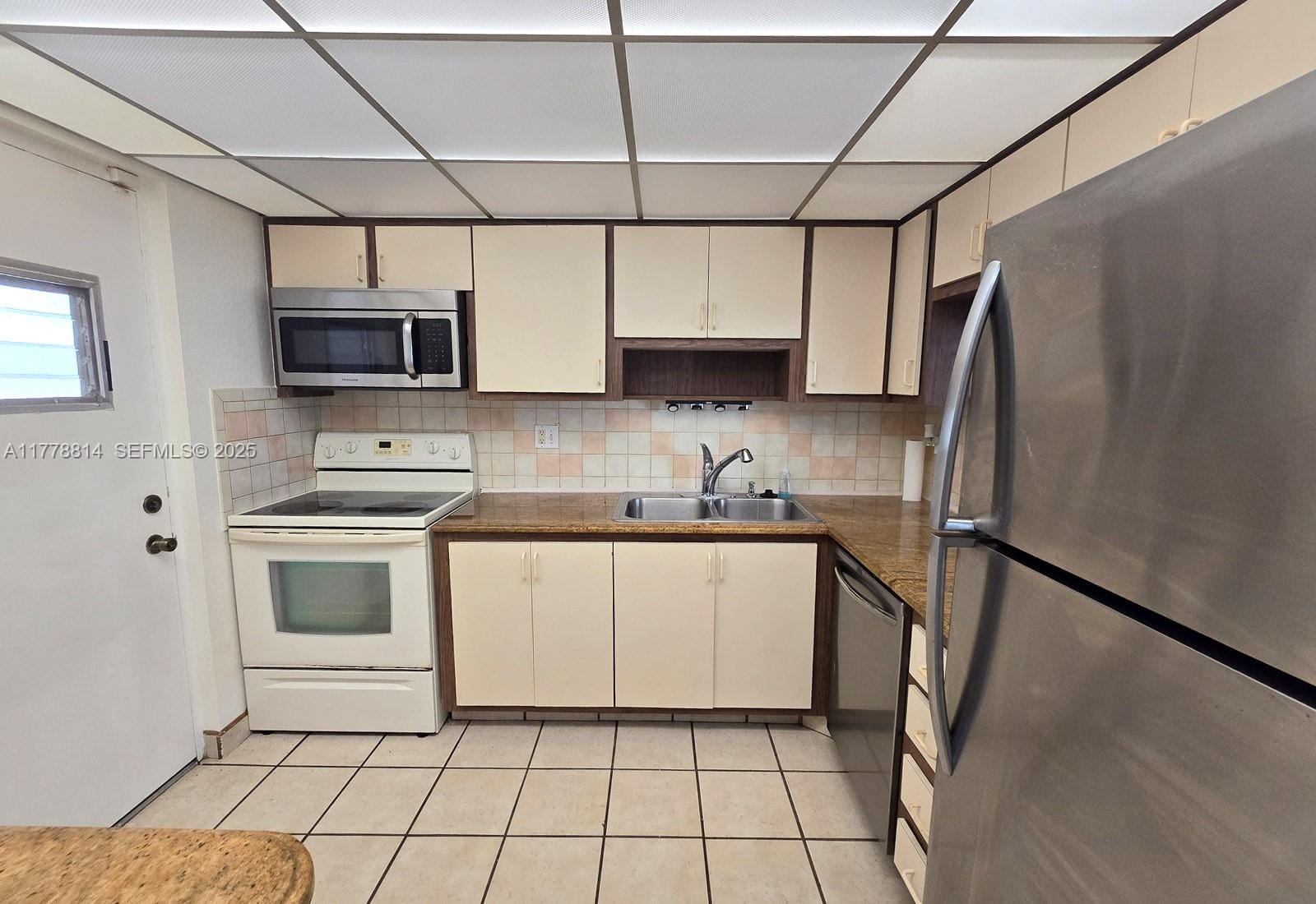 2313 S Cypress Bend Drive 123A, Pompano Beach, FL 33069 photo 3