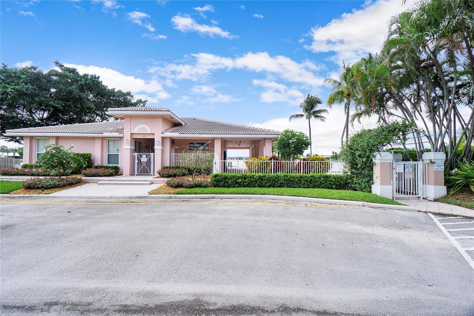 3055 Sunset Lane, Margate, FL 33063 photo 28