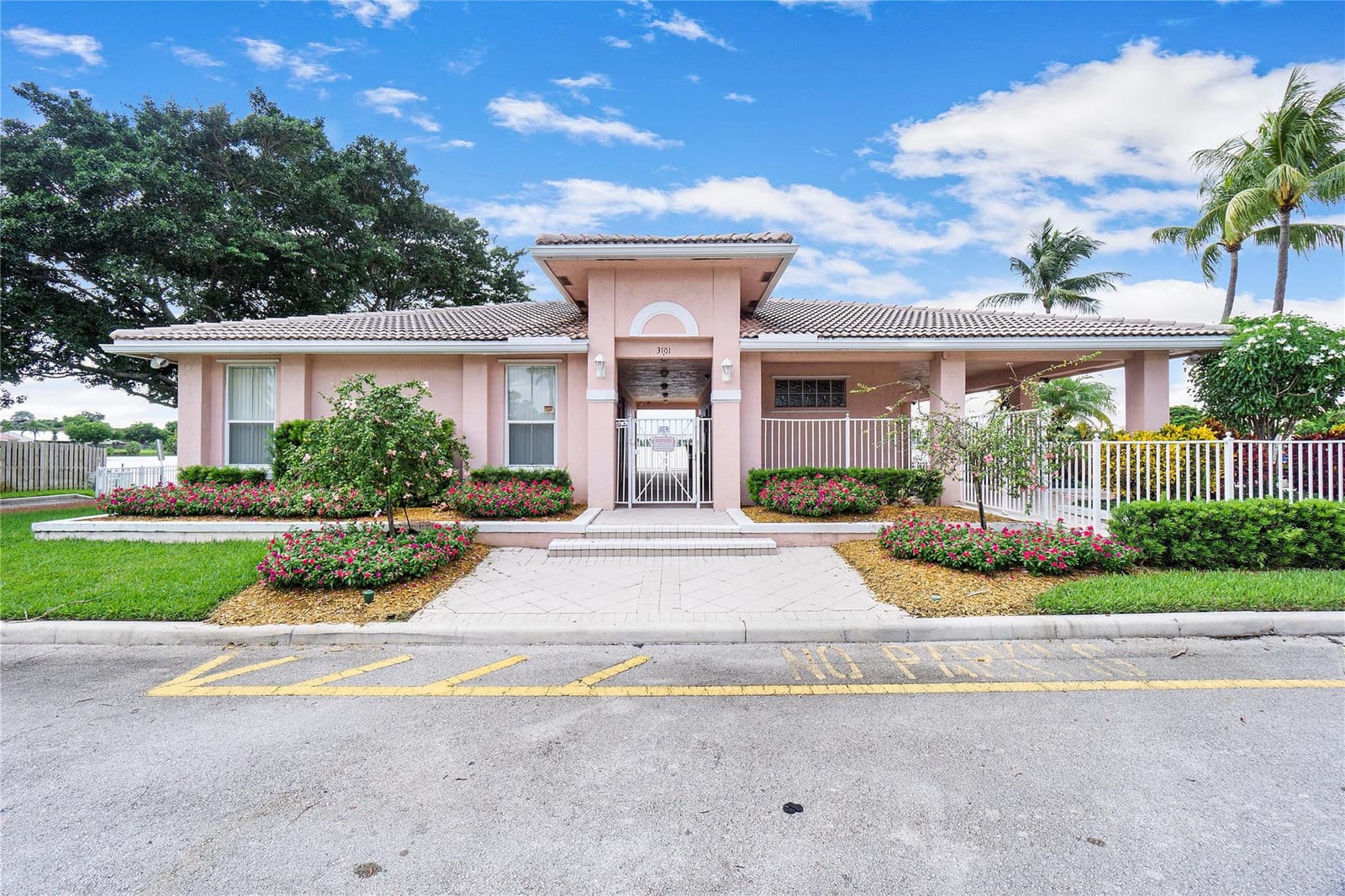 3055 Sunset Lane, Margate, FL 33063 photo 29
