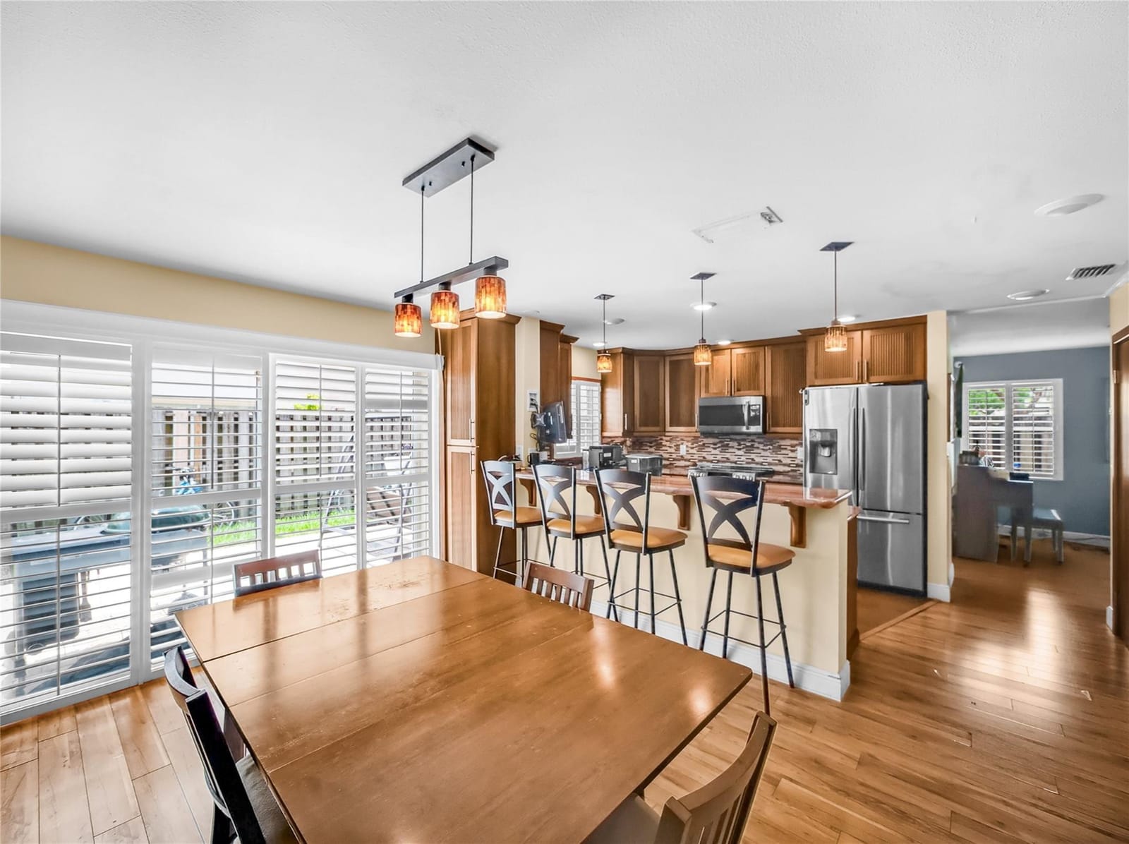 3055 Sunset Lane — photo 4