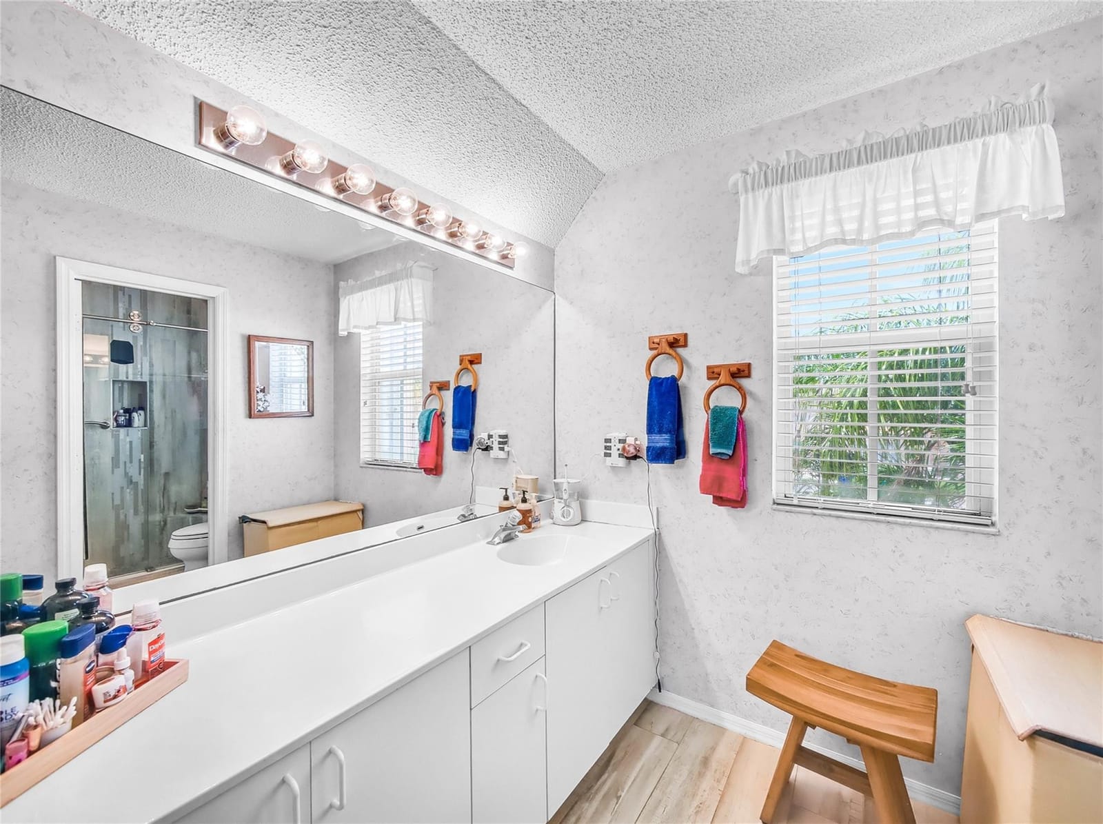 3055 Sunset Lane — photo 9