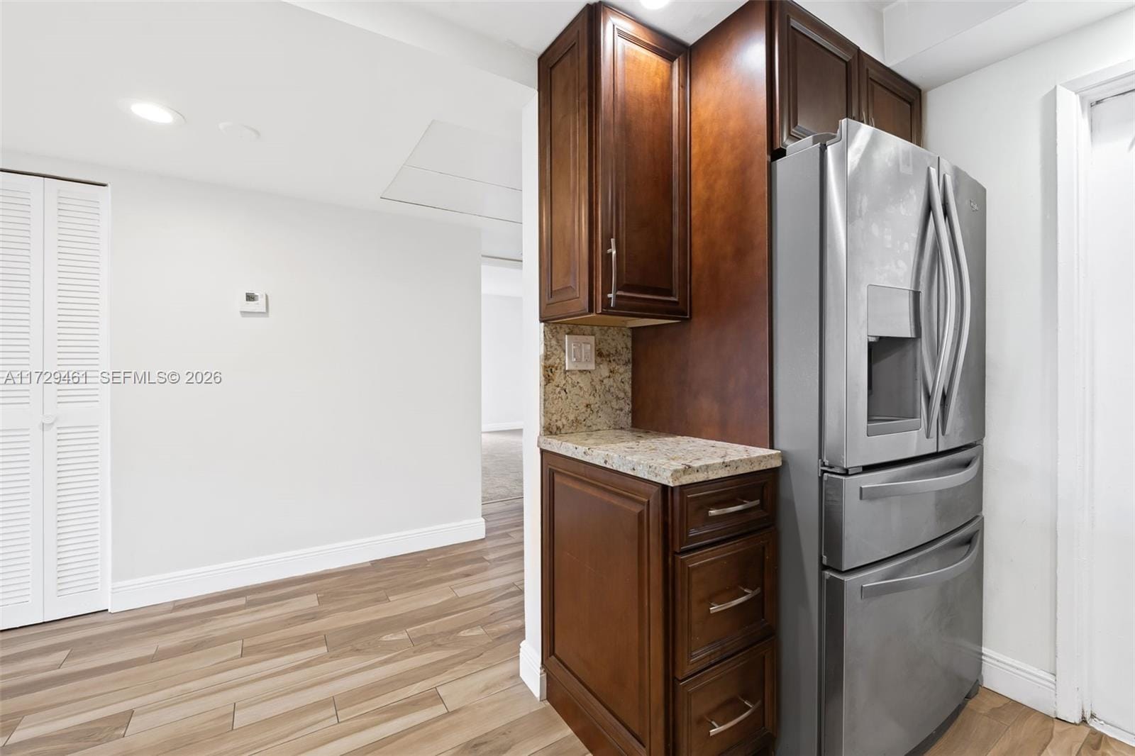 3050 N Palm Aire Drive 501 — photo 8