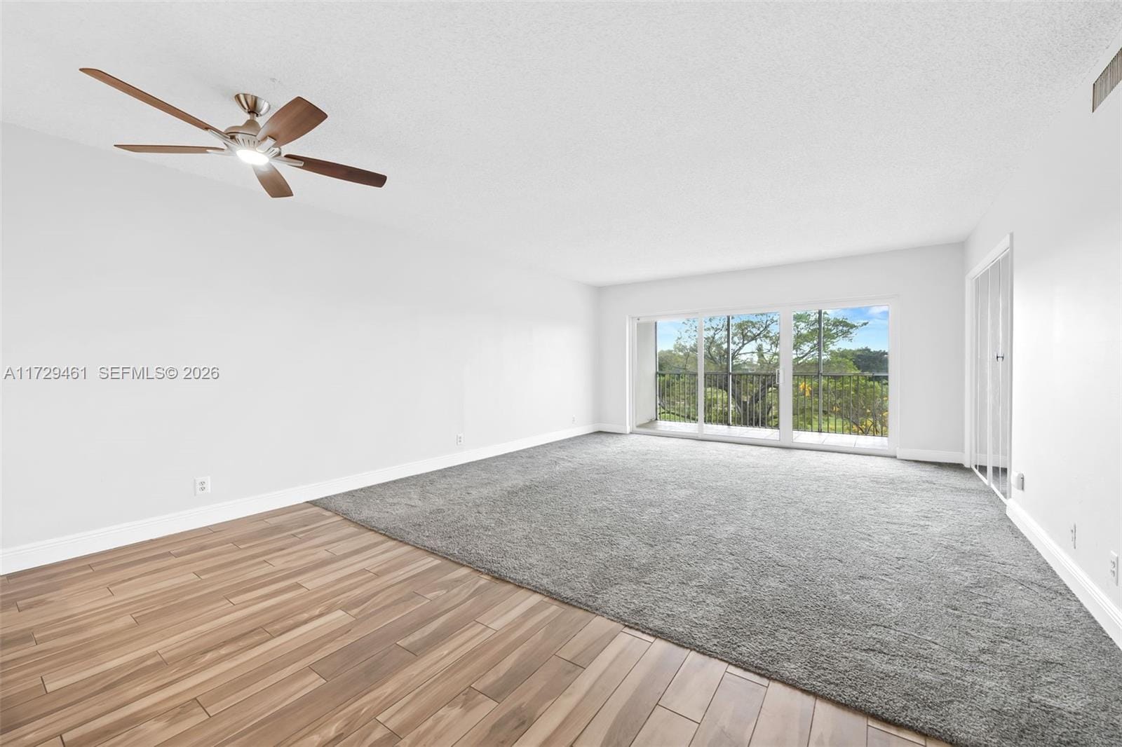 3050 N Palm Aire Drive 501 — photo 9