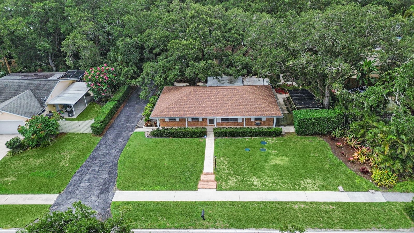 2712 Lone Pine Road, Palm Beach Gardens, FL 33410