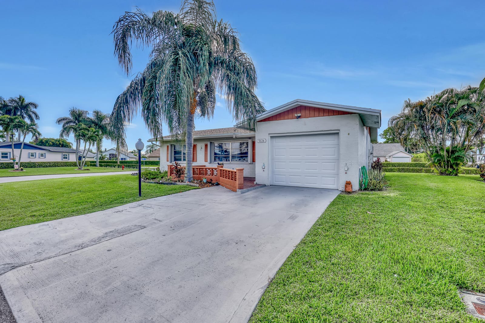 5126 Michael Drive Drive, West Palm Beach, FL 33417 photo 4