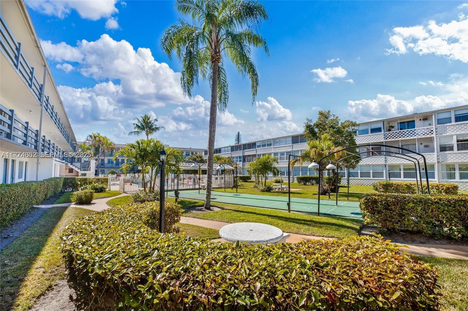 15610 NE 6th Avenue 32C, Miami, FL 33162 photo 4