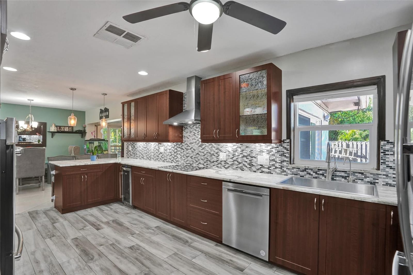 601 NW 22nd Street, Wilton Manors, FL 33311 photo 12