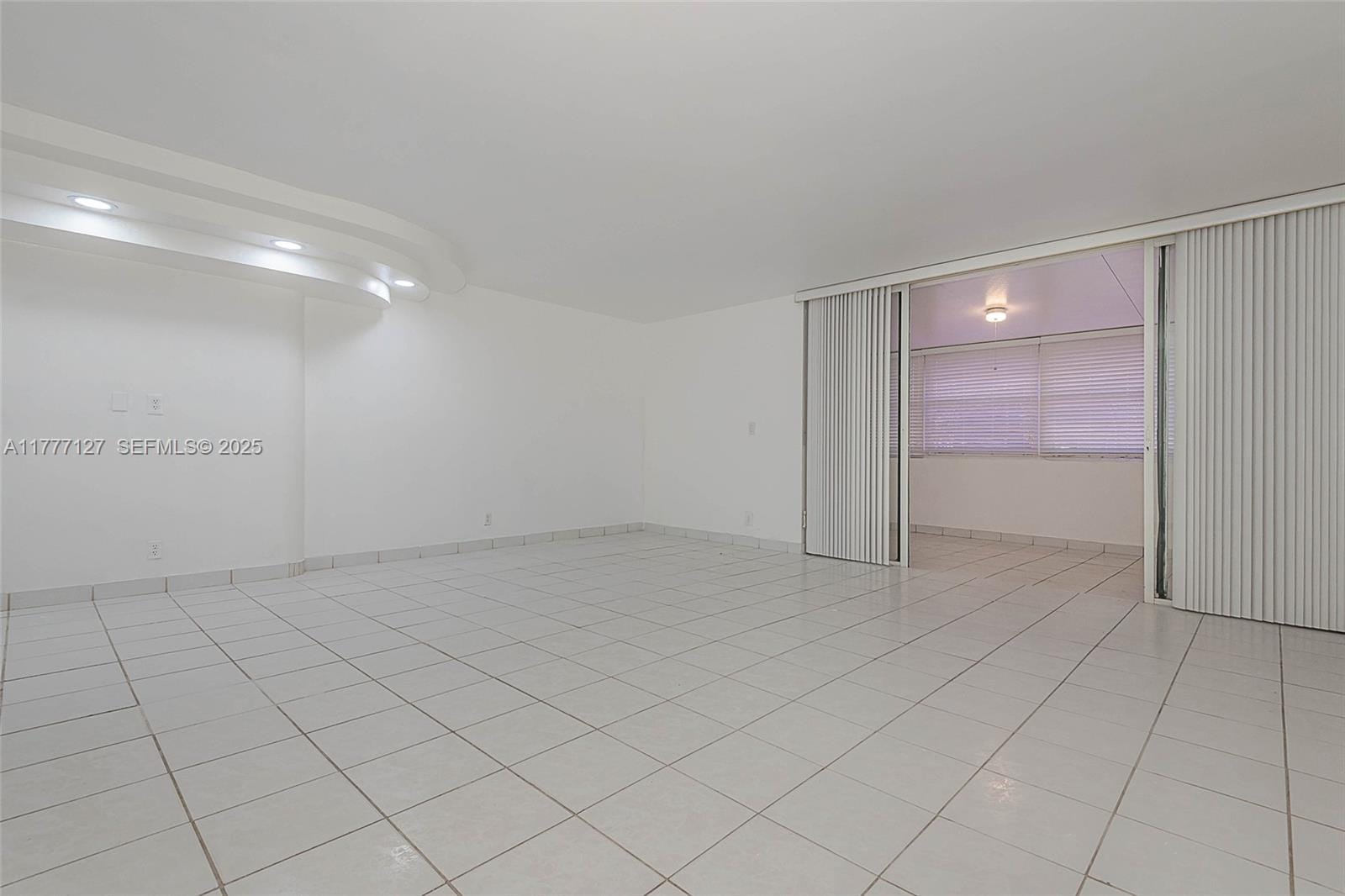 20350 W Country Club Drive 110-4, Aventura, FL 33180 photo 11