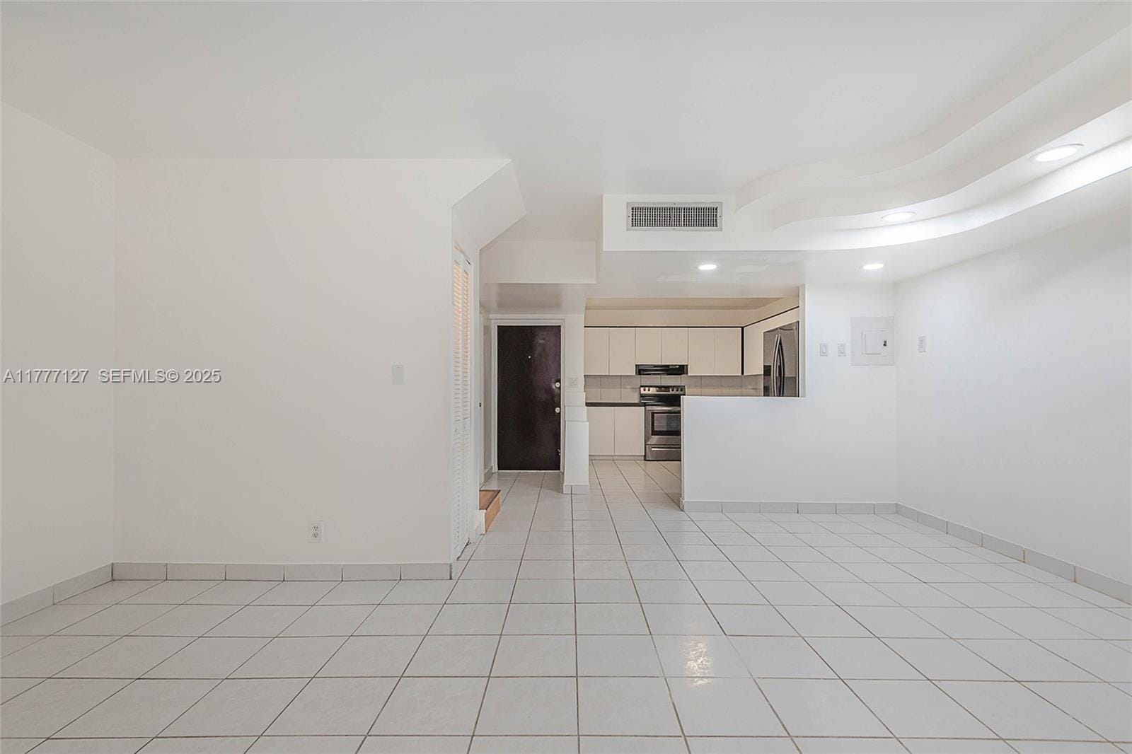 20350 W Country Club Drive 110-4, Aventura, FL 33180 photo 14
