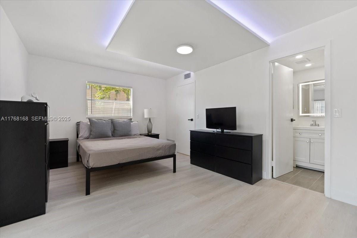 590 Brittany M 590 — photo 11