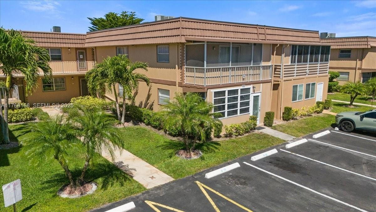 590 Brittany M 590, Delray Beach, FL 33446 photo 22