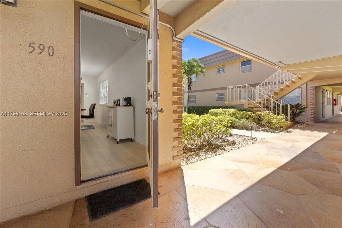 590 Brittany M 590, Delray Beach, FL 33446 photo 29