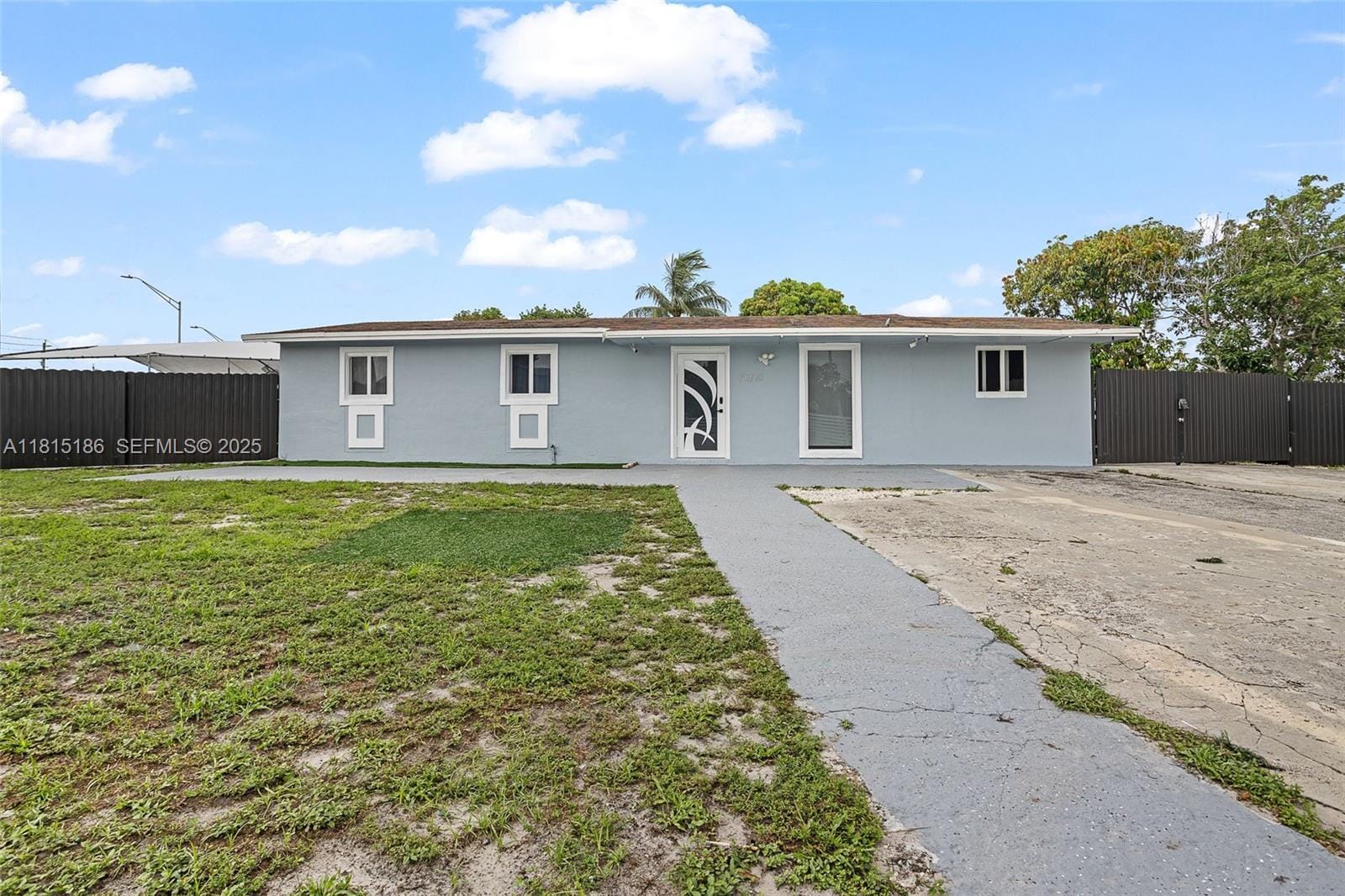 19320 NW 47 Avenue, Miami, FL 33055