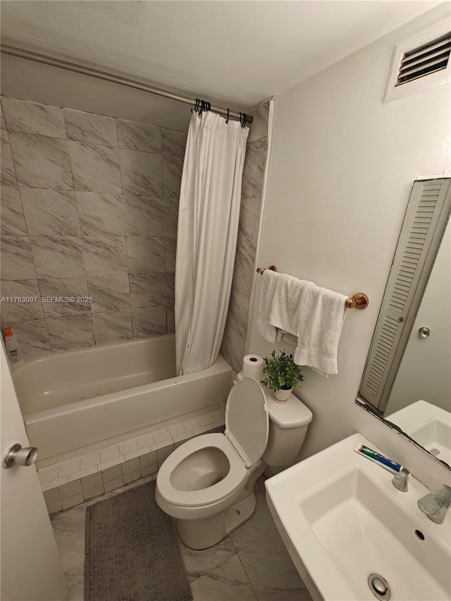 801 Brickell Bay Drive 764, Miami, FL 33131 photo 6