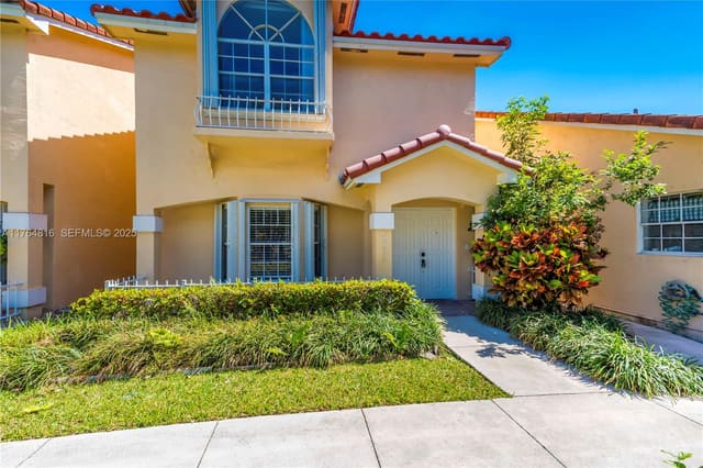 11063 SW 152nd Court, Miami, FL 33196