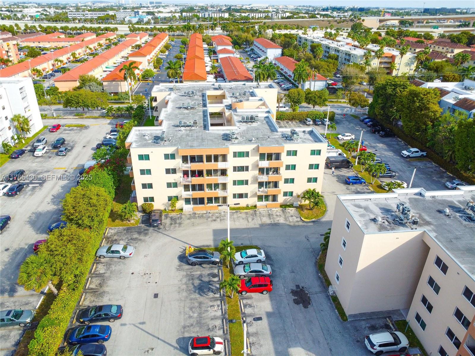 8050 NW 8th Street 1409, Miami, FL 33126 photo 10