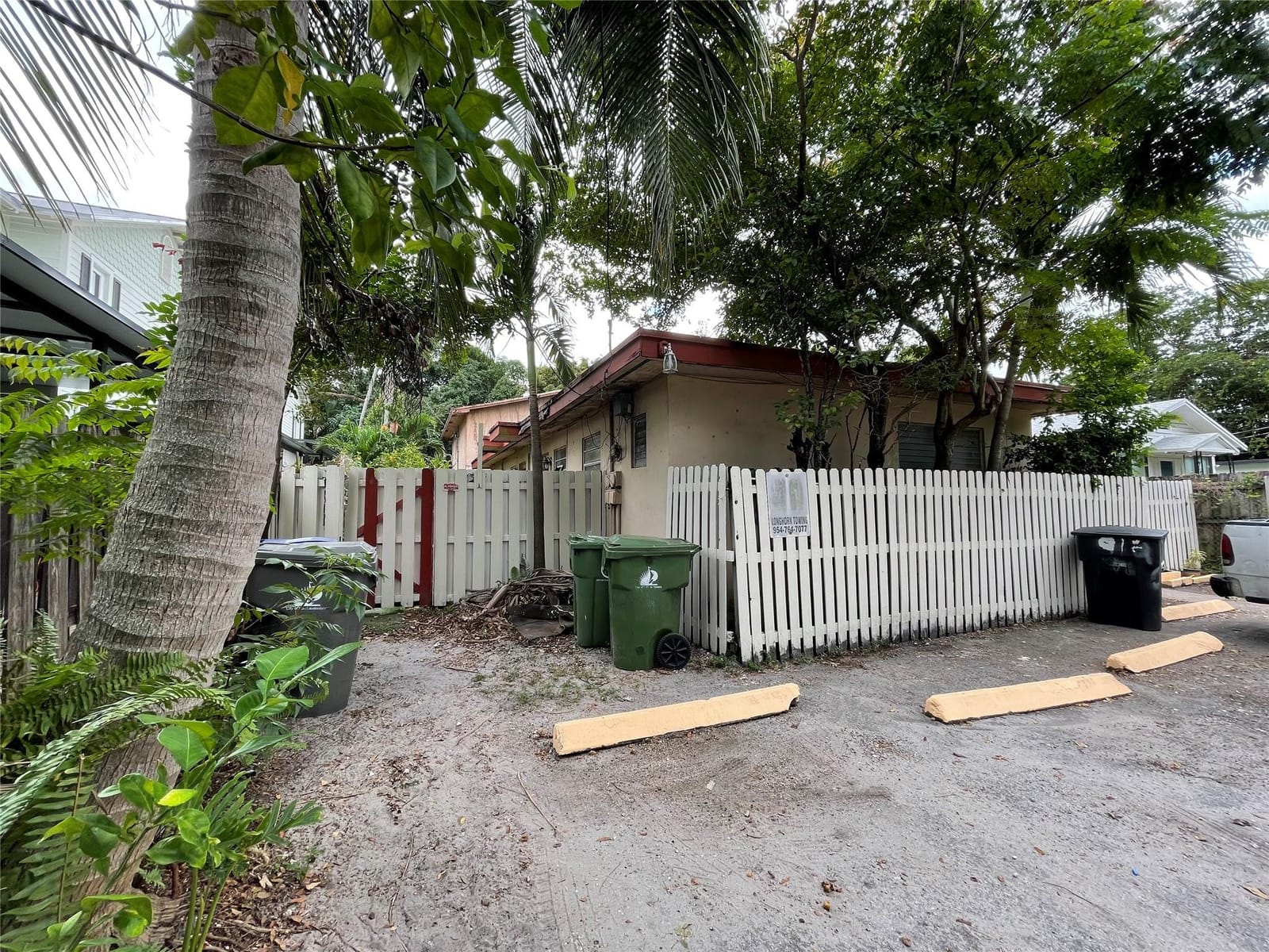 912 SW 2nd Street, Fort Lauderdale, FL 33312