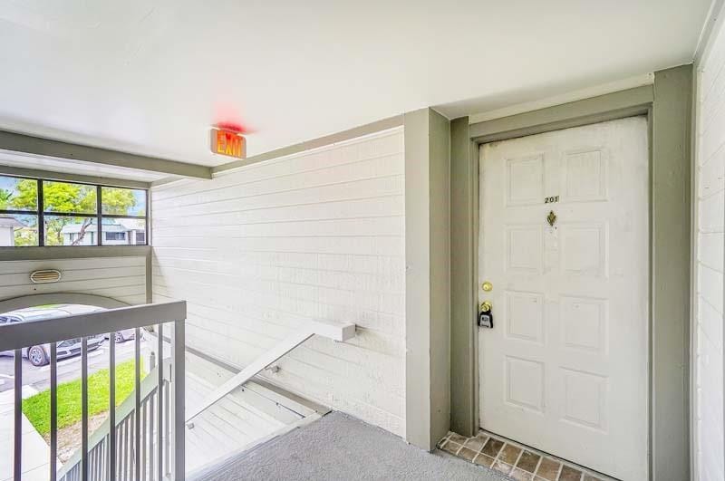 20730 NE 4th Place 201, Miami, FL 33179 photo 25