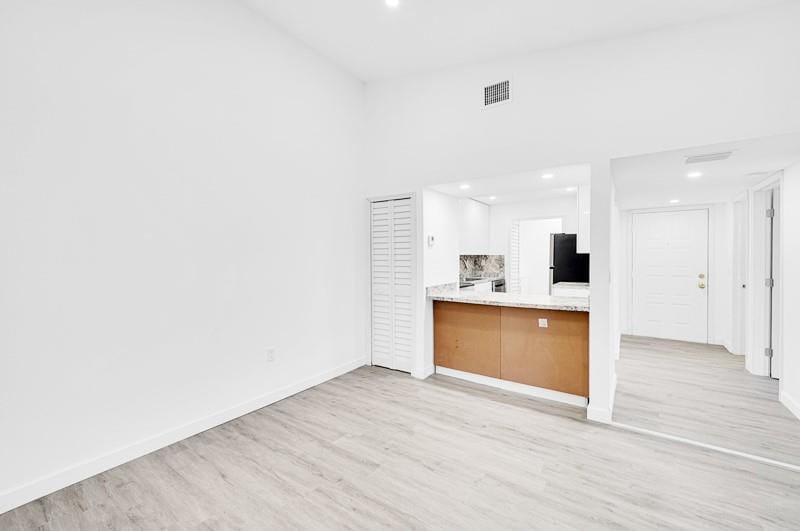20730 NE 4th Place 201, Miami, FL 33179 photo 8