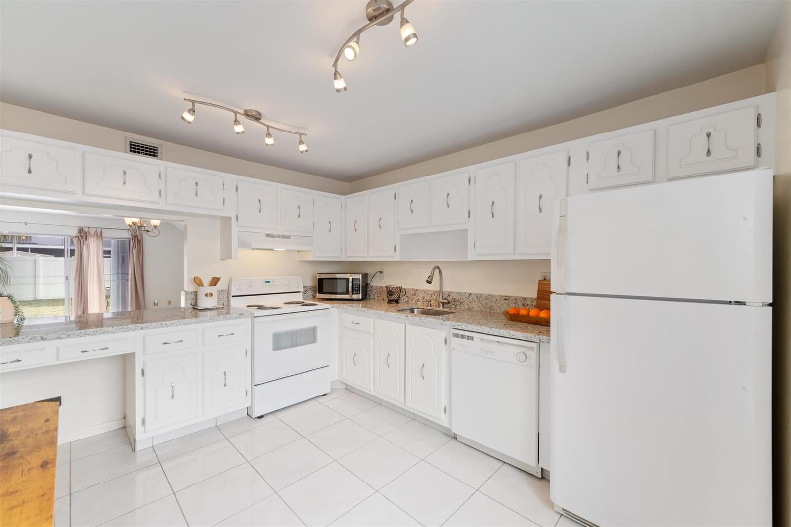 6776 SW 39th Court 76 — photo 11