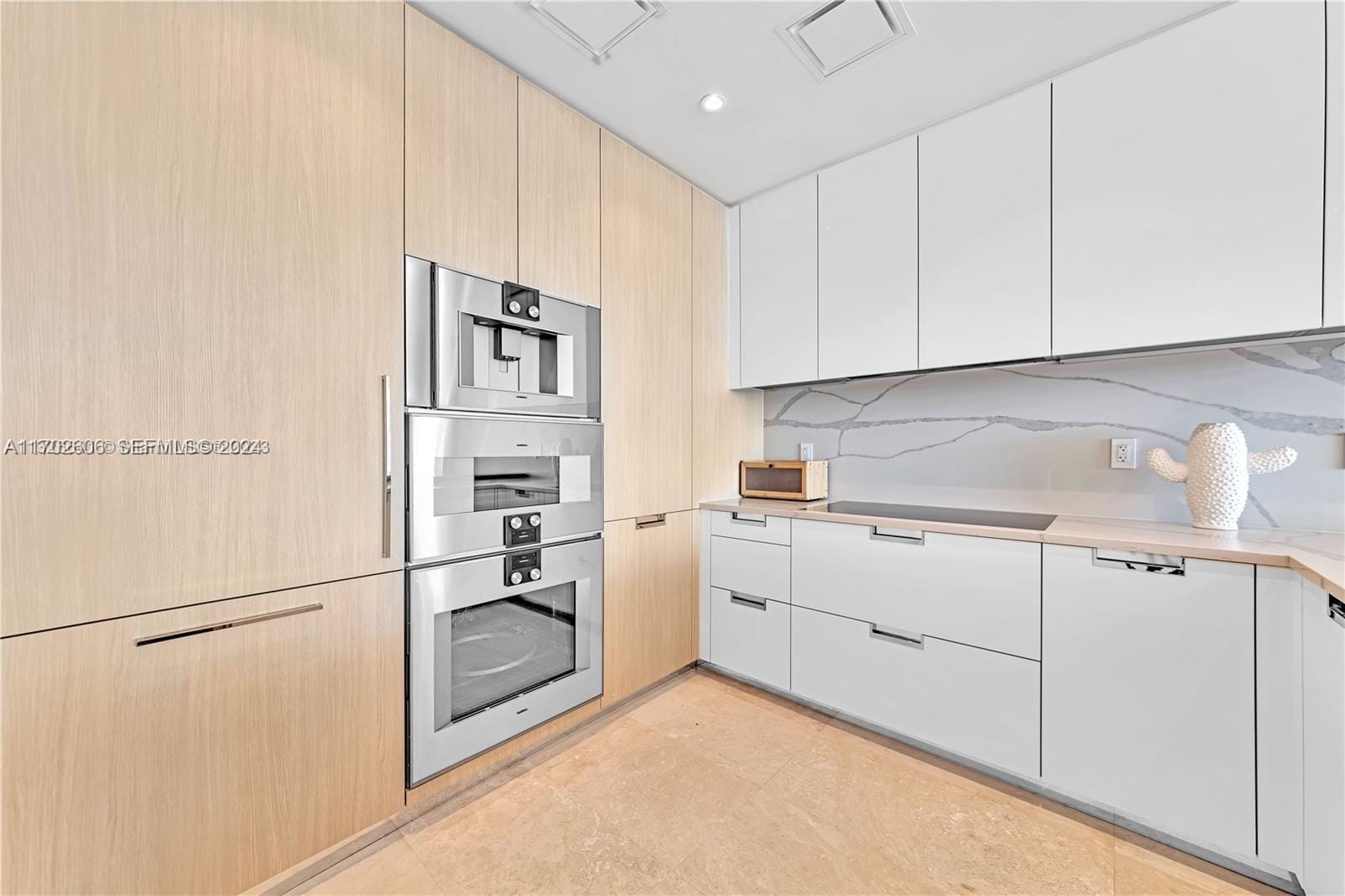 15701 Collins Avenue 703, Sunny Isles Beach, FL 33160 photo 12