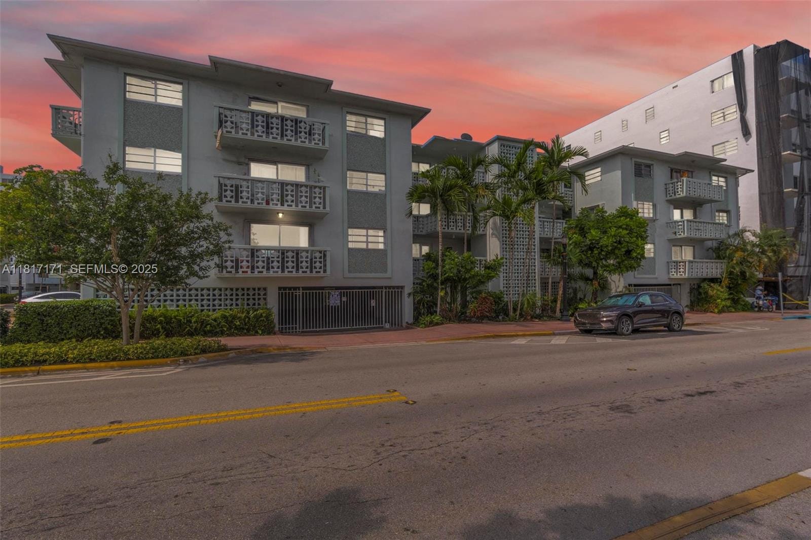 1100 11th Street 208, Miami Beach, FL 33139