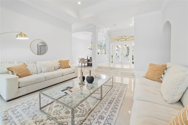 9661 SW 123rd Street, sold in Oak Ridge Falls 1st Addn, Miami, FL