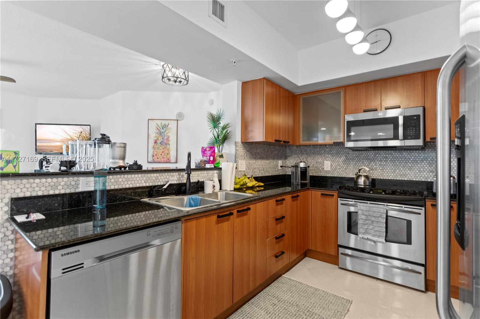 16699 Collins Avenue 2709, Sunny Isles Beach, FL 33160 photo 30