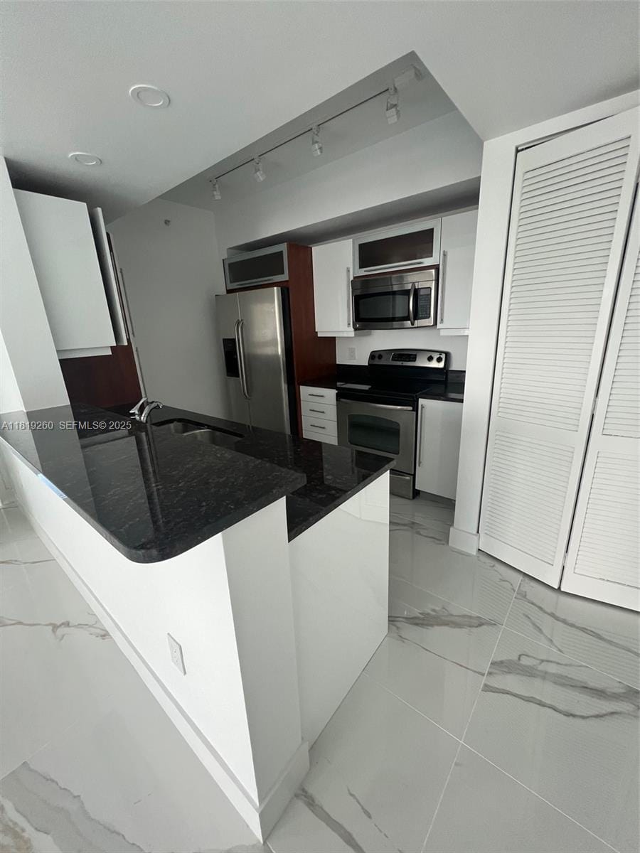 7350 SW 89th Street 2011S, Miami, FL 33156 photo 3
