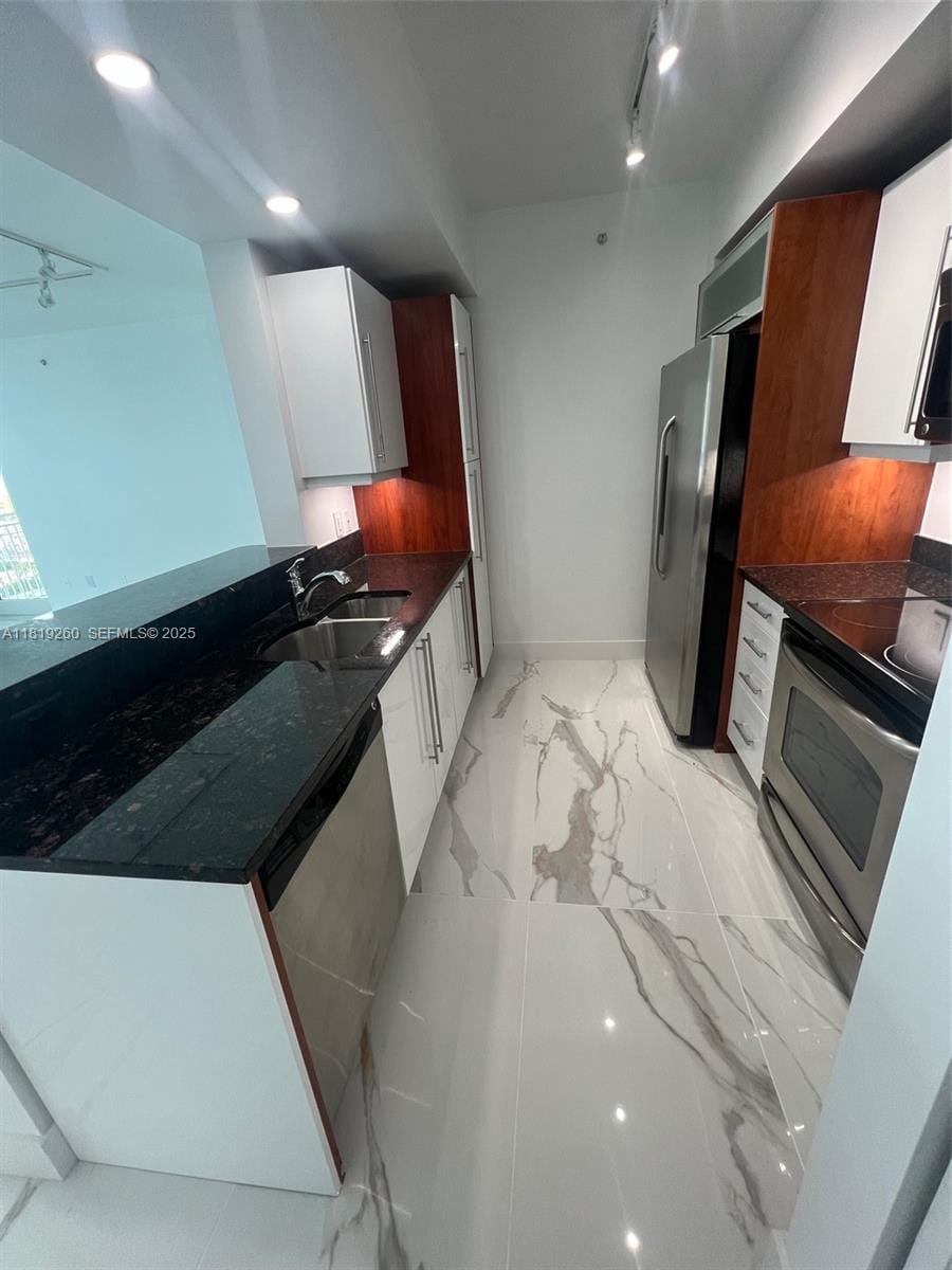 7350 SW 89th Street 2011S, Miami, FL 33156 photo 4